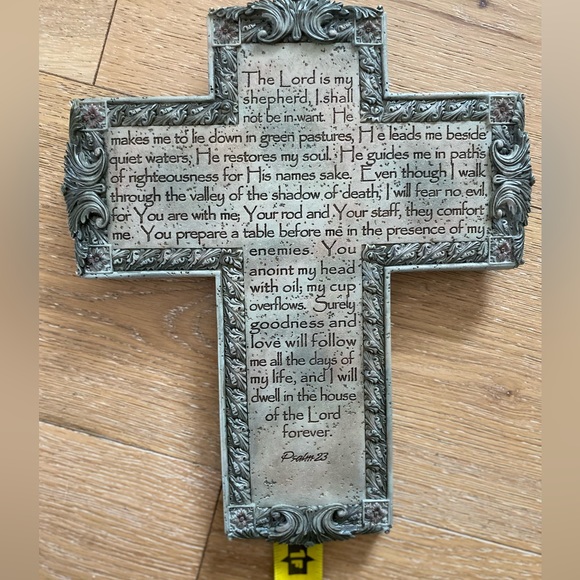 DEMDACO Beautiful Engraved Cross (wall mountable) - Picture 5 of 6